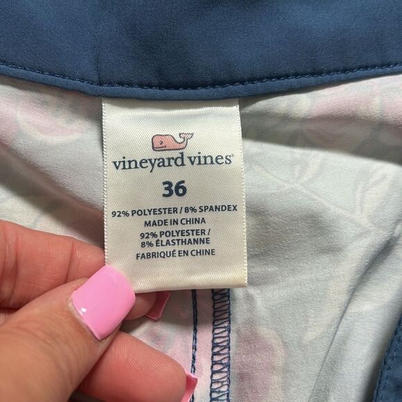 Vineyard Vines Men’s Ocean Floral Board Shorts Size Waist 36 - Picture 3 of 5